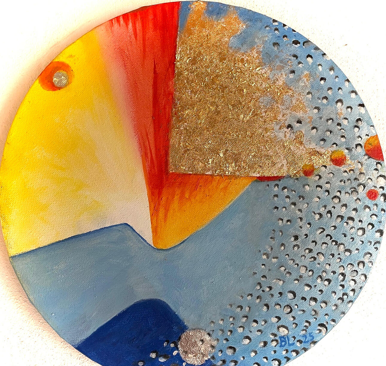 Barbara Langhans Foto von barbara langhans neben einem ihrer Werke